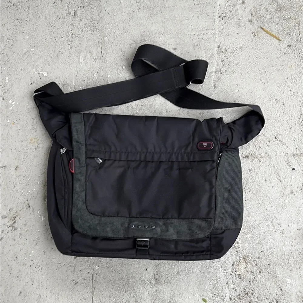 Tumi Hi Tech Messenger bag